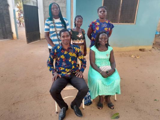 Apprentices in tailoring and other trades, in Nsuta